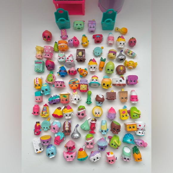 90+ pcs Shopkins Lot - Picture 2 of 7